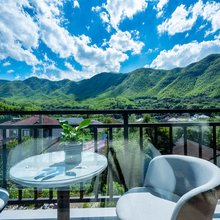 龙潭吟客栈(安吉章村龙王山峡谷漂流店)