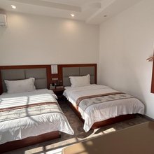榕江塔石羅俪假日酒店