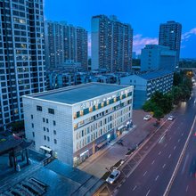 陌上酒店(郑州正弘城国贸360广场店)