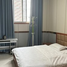 沱湖居逸宾馆