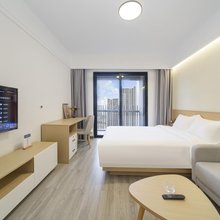 慢云智寓(观澜高新园店)