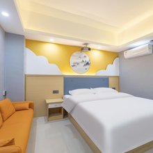 君悦住宿(广厦新城店)