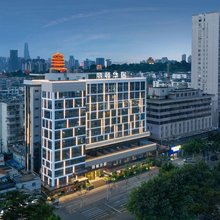 丽顿华居酒店(武汉黄鹤楼彭刘杨地铁站店)