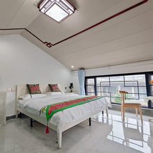 大理暮云春树民宿(洱海双廊古镇店)