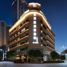 新视窗酒店(盐边店)