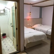深圳鸿运宾馆(福田赤尾店)