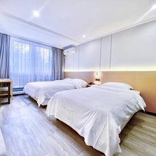 泊利轻居酒店(北仑港区店)