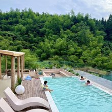 暮云春树·森野汤愈Mountain Healing Retreat美宿(碧峰峡景区店)