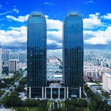 SY·宿也高空观景设计师度假美宿(无锡滨湖万象汇太湖西大道店)