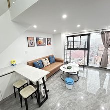 悦居·loft轻奢公寓(复兴大道东地铁站店)