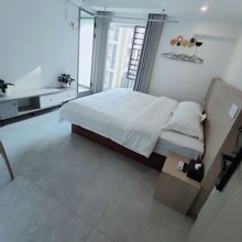 观山雅苑民宿(万科理想城店)