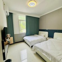 康定姑咱山涧民宿