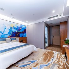 柏雅熙·巨幕酒店(宁东镇政府店)