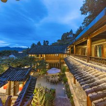 丽江天泽居·花园度假美宿(古城忠义市场木府店)