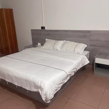 舒雅地铁公寓