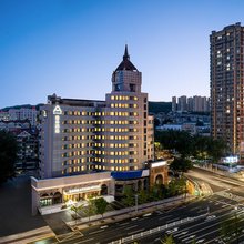 烟台站南大街亚朵酒店