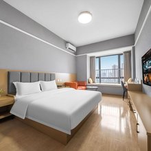 尚季酒店(重庆光环购物公园重光地铁站店)