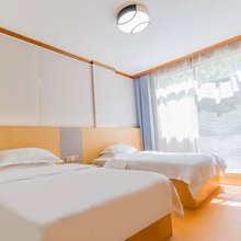 余干君悦宾馆(琵琶湖景区汽车站店)