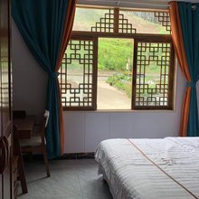 唯爱民宿(瓦屋山镇店)