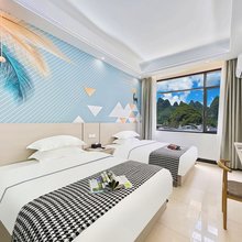 栖辰·轻居(兴坪古镇店)