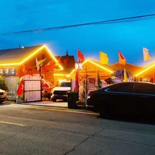 龙葳民宿(额尔古纳湿地景区店)