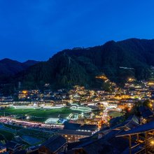 云宿轻奢观景民宿(西江千户苗寨东引观景台店)