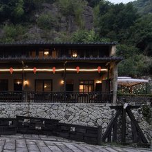 新昌山谷里民宿