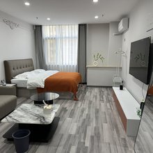 云朵.智能.影院民宿(青州泰华城店)