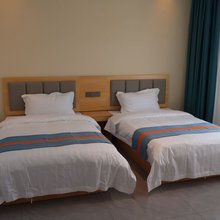 览众小筑民宿(兴坪阳朔高铁站店)
