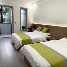 半岛洗浴住宿