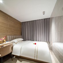 智荣家寓(富华中路大朗广场店)