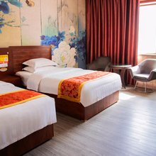阿克苏鑫达商务宾馆(世纪广场第一人民医院店)