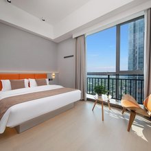 南京铭悦假日酒店公寓(河西儿童医院店)