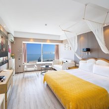 山水之间公寓(青岛国际会展中心石老人海水浴场店)