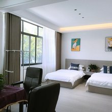 向云轩民宿(齐云山景区店)