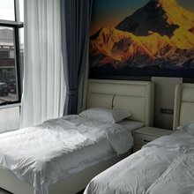 察右后旗泰福楼酒店