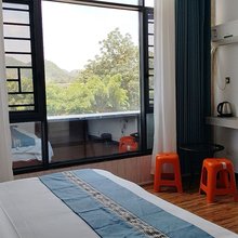 骄阳民宿(黄果树游客中心店)
