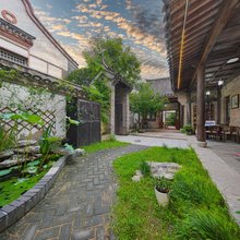一江月·庭院湖景客栈(台儿庄古城风景区店)