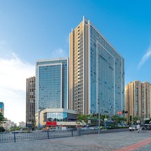 美度智能酒店(重庆江北国际机场宝圣湖地铁站店)