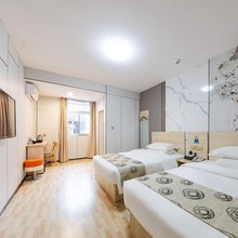 主题公寓(深圳会展中心岗厦地铁站店)