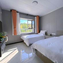 185团泽湖民宿