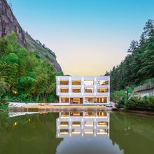 上饶岩溪里民宿