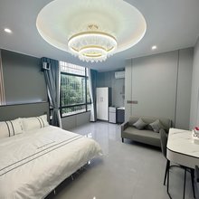 维美斯影宿(广州华师大学城店)