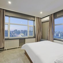 七彩宾馆(长春吉林体育学院店)