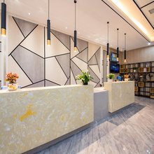 雅美特兰泊酒店(长沙火车站朝阳村地铁站店)