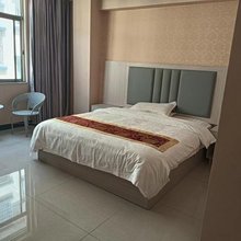 曲靖乐美康商务酒店