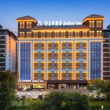 白玉莱酒店(银川怀远文旅观光夜市宁夏大学怀远校区店)