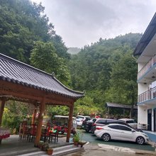 养子沟滴翠阁民宿