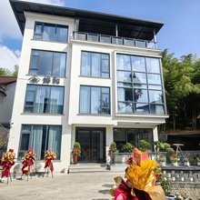 长兴烨和民宿·十里银杏长廊店