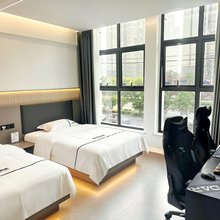 石首星宇智选酒店(石首市新汽车客运中心店)
